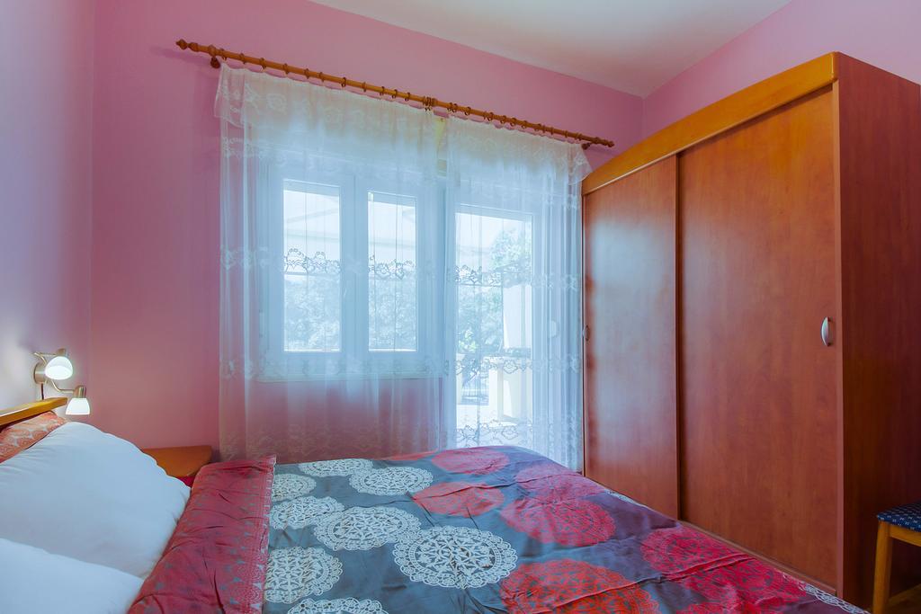 Apartment Oleander Малий Лошинь Екстер'єр фото